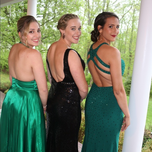 Sherri Hill Emerald Green Prom dress - Picture 6 of 6